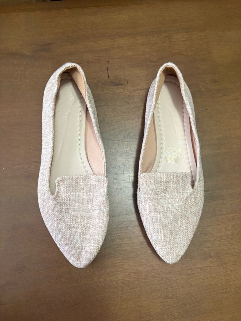 Beige Pointed Toe Flats EU 38 US 7.5 Textured Slip On Chic Minimal